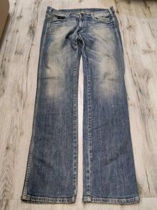 Ma1414 Wrangler bootcut jeans waist 34