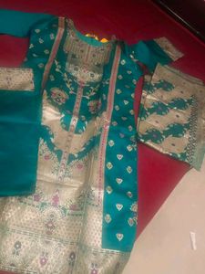 Pretty Party Wear silk Suit