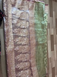 Elegant Green &amp; Gold Sari