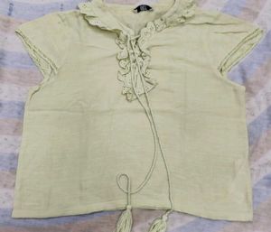 Cute Ruffle Green Top 💚