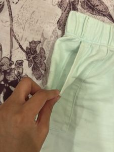 Shorts (waist 22-23)