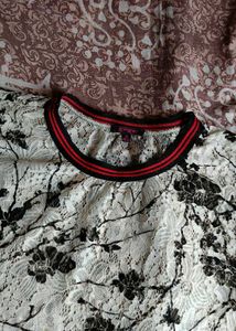 Floral Lace Crop Top
