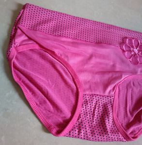 3 Panty Comb
