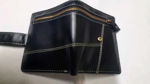 Mens  New Black Genuine Leather Wallet