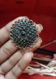 Vintage Style Ring And Cute Earring