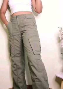 H&amp;M Canvas Cargo🛍