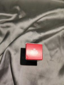 MAC Powder Kiss Rough 💄