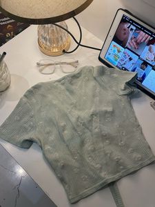 Cute Green Ribbed Top