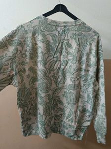 Vintage Charm Floral Sweatshirt