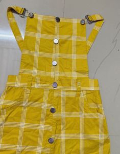 yellow cute midi dungaree 💕🦋