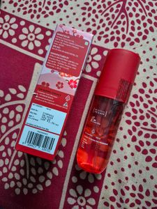 Aqualogica Refresh Cherry Blossom Bloom Body Mist