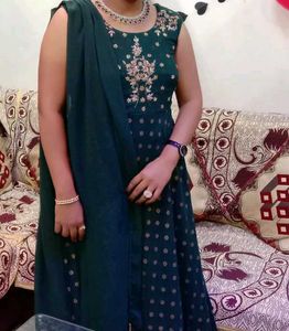 ❗Clearance Sale ❗🌲DARK GREEN 🌲☘️ LONG DRESS WITH