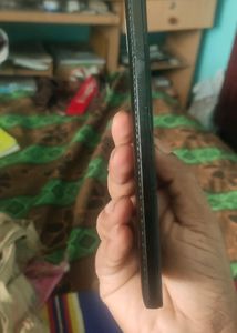 4G MOBILE WITH GOOD WORKING CONDITION AT LOW COST