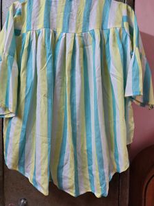New Unused Beautiful Up&amp; Down Style Top