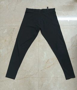 GO COLORS BLACK LEGGINGS