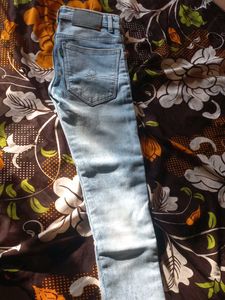 Light Wash Denim Jeans