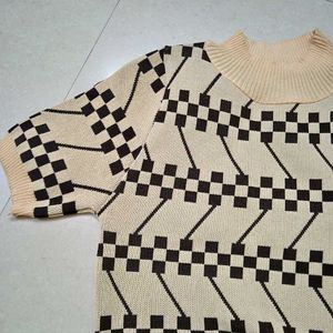 Argyle Knitted Crop Top