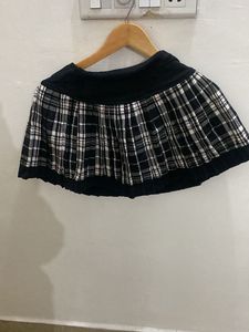 black & white skirt