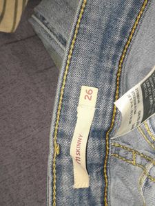 Levi&#39;s Grey Wash Denim Jeans
