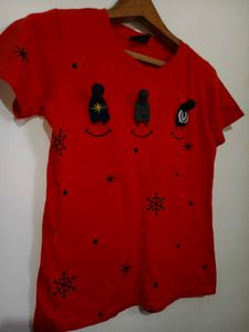 Red Graphic T-Shirt Size 28 to 32 inches