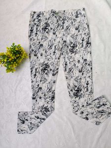 Vintage High-Waisted Jeans