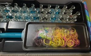 Rainbow loom/ band kit