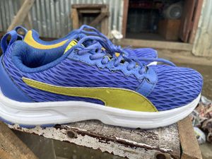 Puma Sneakers