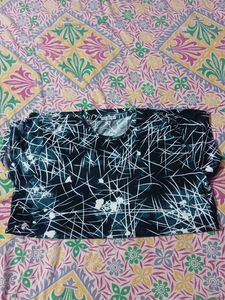 Abstract Pattern T-shirt