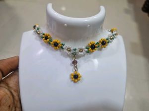 Sunflower Beaded Wire Necklace