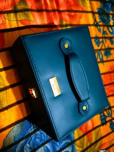 🪄Trousseau/Makeup/Vanity/Storage Box