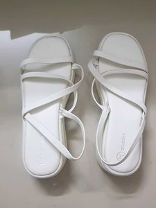New Zudio White Wedges