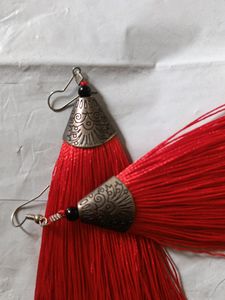 New Earrings Set Of 2