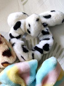Cute Plush Scrunchie Set
