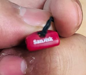 SANDISK 8 GB Nano  Pendrive Brand New