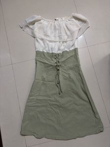OFF SHOULDER WHITE DRESS FOR OUTING