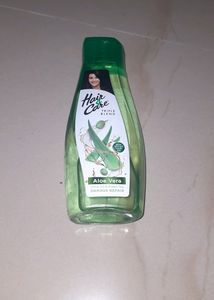 Alovera olive &amp;green tea damage repair oil