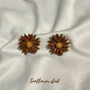 Brown Sunflower Stud