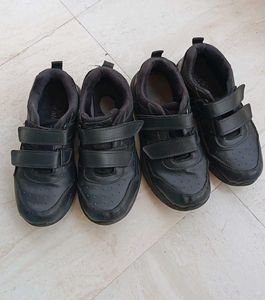 Black Shoes Or Velcro Sneakers