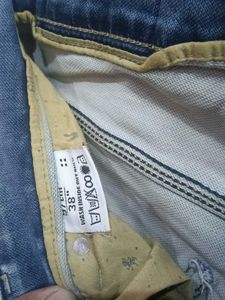 Light Wash Denim Jeans