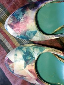 Colorful Heels it can be negotiated