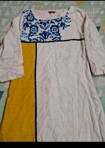Beautiful W Kurta Like New