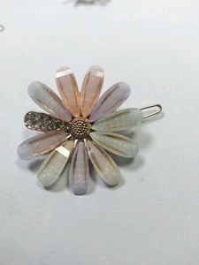 5 pcs Stone Butterfly claw with Korean Style Clip