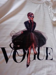 Vogue Graphic Tee