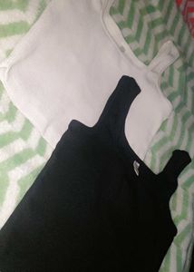 Black & White Tank Top Duo