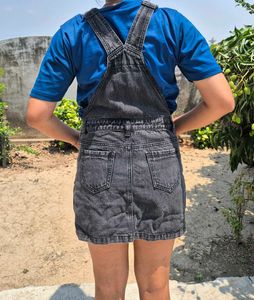 Black Denim Dress 👗