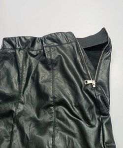 Faux Leather Zipper Leggings Free Sz Fit 28-3
