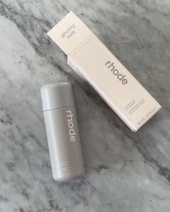 Rhode Glazing Milk Essence