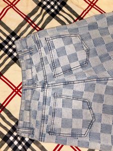 Checkerboard Print Jeans From URBANIC