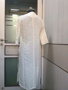 White Chickenkari Kurta