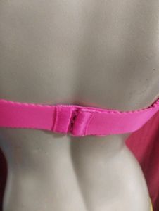 066 - Moulded No Stitching Bra